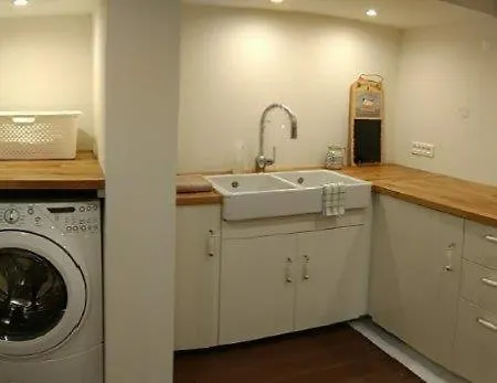 La Lezardiere Bed & Breakfast 3*